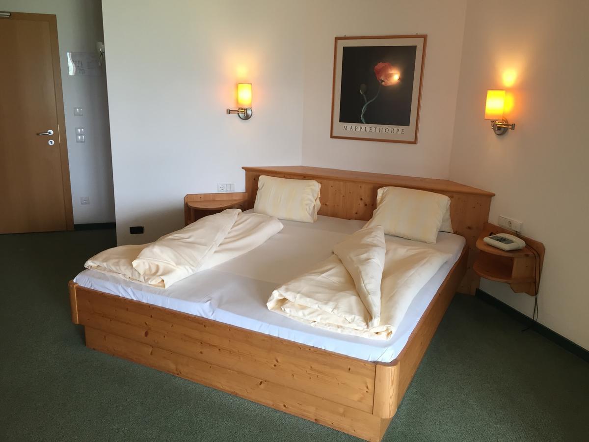 Hotel Puetia アンテルモイア エクステリア 写真